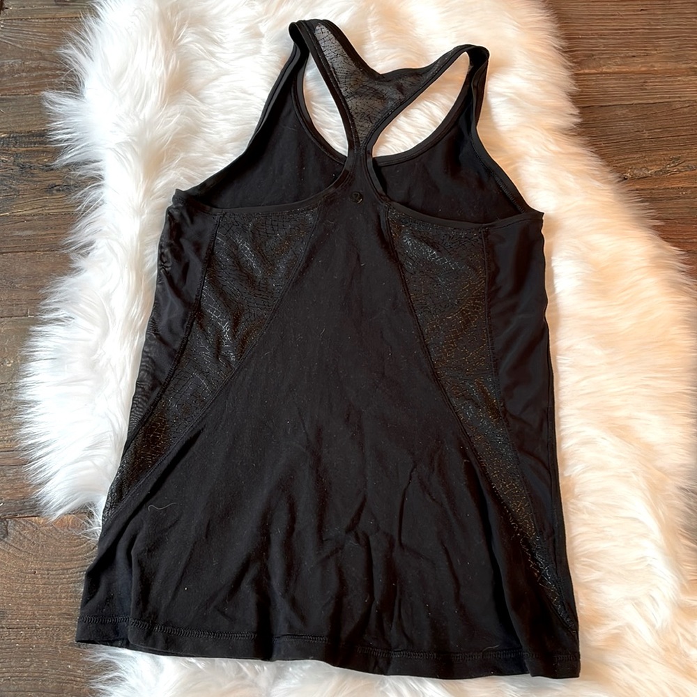 Lululemon cool racerback mesh lace tank Size 6